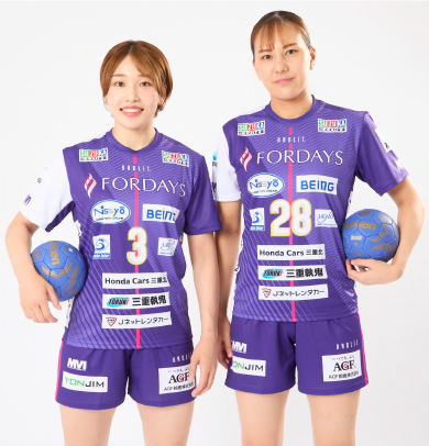 Activities 05 三重バイオレットアイリスを応援しています。